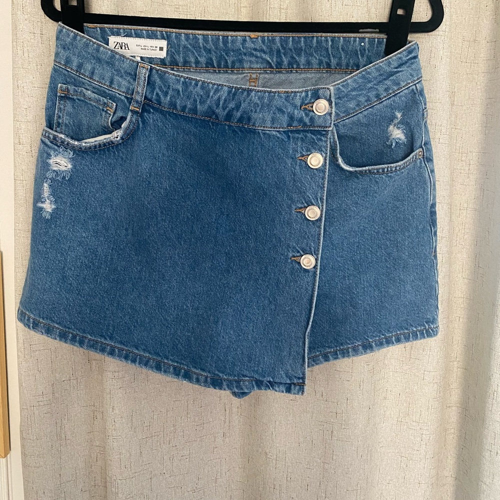 Zara Blue Denim Skirt with Button Detail